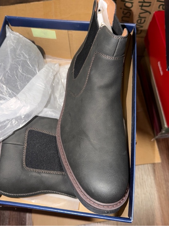 dockers mens durham dress casual classic chelsea boots Men's – Synthetic Leather & Suede With Elastic Side Panels, Massaging Footbed & Lugged Outsole Suede Ankle Boots Amazon Color Code:BLCK 396 Salma Hayek's Best Dressed on inside zipper entry